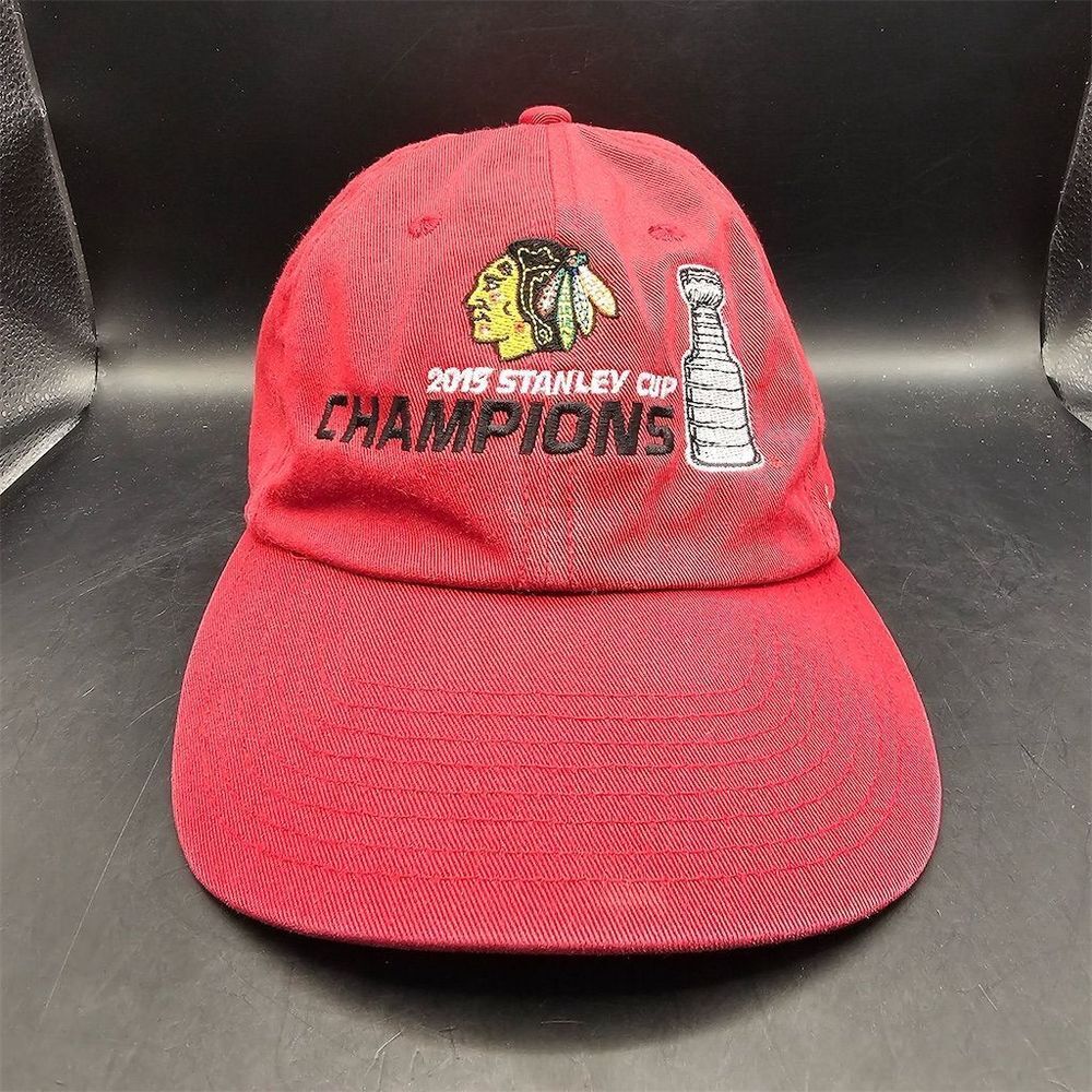 Chicago Blackhawks Cap Hat Strapback '47 2010 Stanley Cup Champions Red NHL